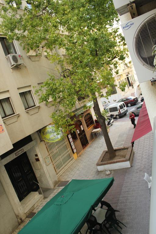 Hostal Andalucia Almuñécar Eksteriør billede
